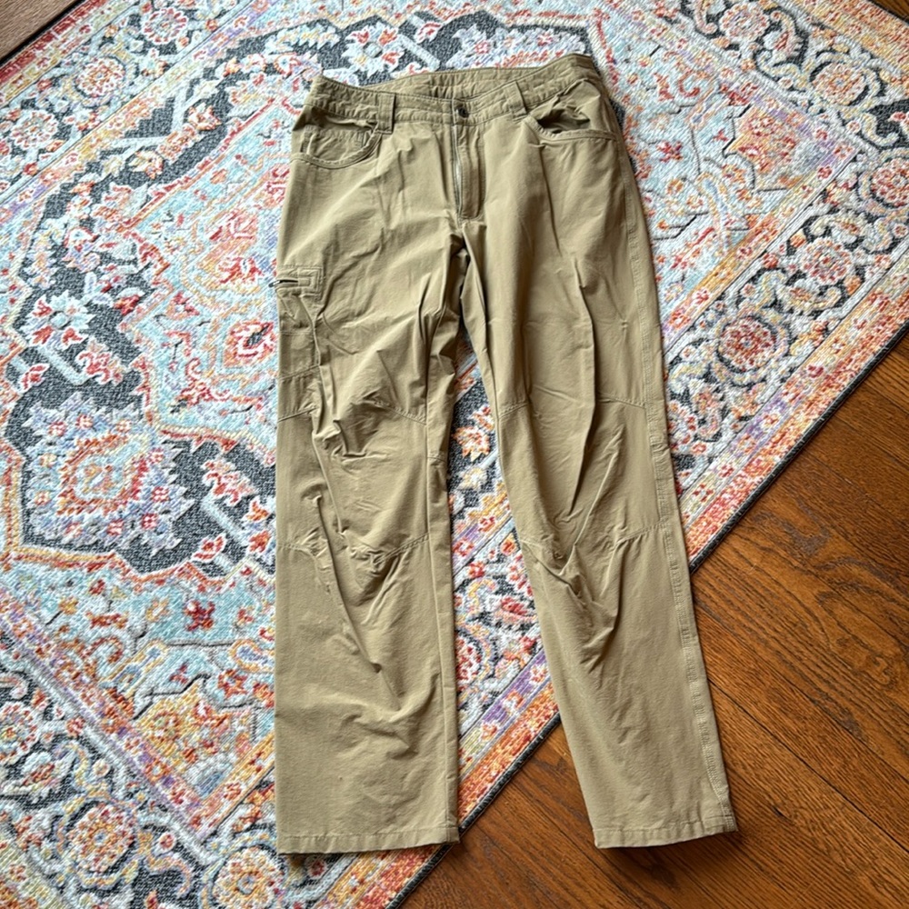 PATAGONIA Men’s Quandry Hiking Pants size 32